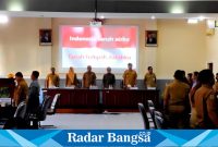 Kepala Diskominfo Bondowoso Gozal Rawan mengatakan selama ini Pemkot Bondowoso sudah melakukan konsep penyusunan smart city, tapi belum pernah mendapat bimbingan teknis dari Kementerian Kominfo.(foto) Sukri.