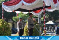 Polres Bondowoso melakukan apel gelar pasukan Operasi Kepolisian Kewilayahan Patuh Semeru 2023, pada Senin (10/7) pagi, di halaman Mapolres.
