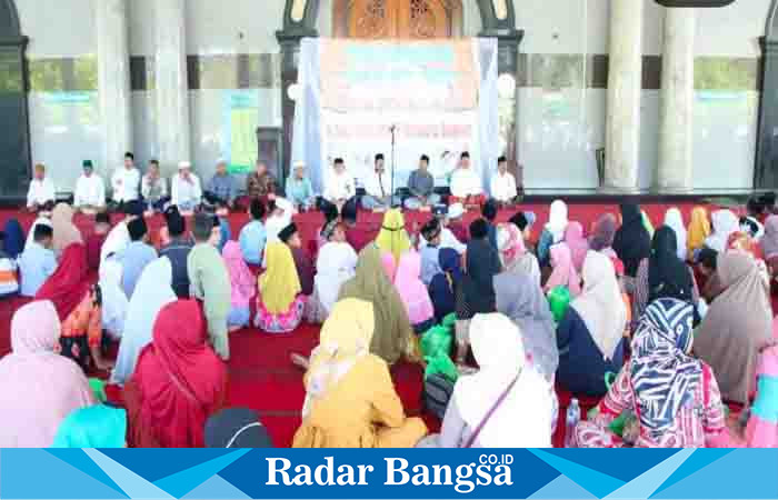 Santunan Kepada anak Yatim