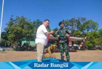 H.Singgih Widodo Tantiono, pemilik CV Tresno Ad memberikan kejutan pada Penyambutan Pasukan Satgas Pamtas RI-PNG Mobile di Wilayah Papua Yonif Raider 514/SY/9/2 Kostrad Tahun 2023.
