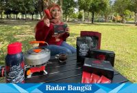 Ana Sofiyatul Jannah, S.Pd, selaku Petani Sekaligus pengelola atau produksi bubuk kopi. 