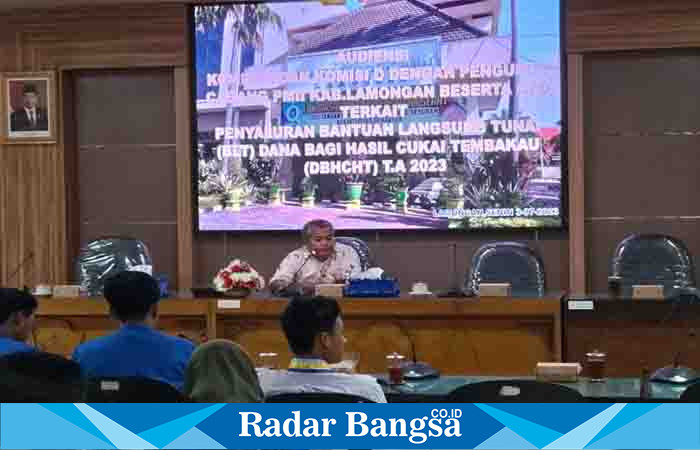  Hearing atau audensi Komisi B dan Komisi D DPRD Lamongan dengan PC PMII serta OPD terkait lainnya, pada Senin (3/7) 