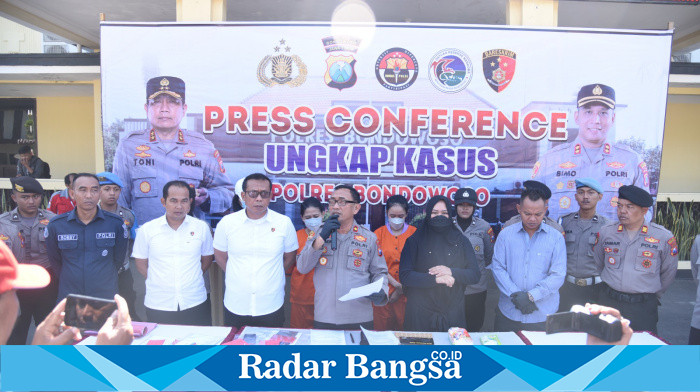 Tindak Pidana Penipuan dan atau Penggelapan di wilayah Hukum Polres Bondowoso melalui Satreskrim Polres Bondowoso berhasil mengamankan 3 Tersangka. 