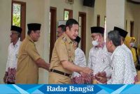 Bupati Lamongan Yuhronur Efendi