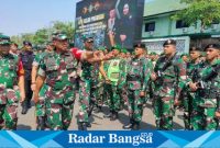 Pengacekan personel penyambutan RI 2,Selasa (29/8) di Makodam (Foto: Radarbangsa)