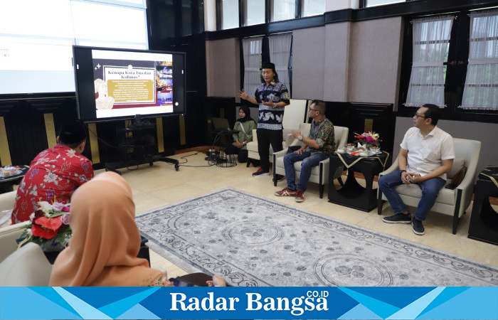 Pemerintah Kota (Pemkot) menggandeng Serikat Media Siber Indonesia (SMSI) Kota Surabaya untuk mengembangkan potensi wisata Kota Tua.