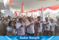 Dpc Partai Gerindra melakukan Nobar pendaftaran Prabowo Presiden ke KPU RI ,Rabu (26/10) Di Sidoarjo (Foto: Radarbangsa)