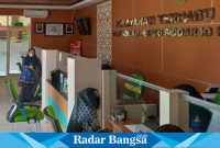 Janda Polisi mencari keadilan , Senin (2/10) di Pengadilan Sidoarjo (Foto:Radar bangsa)