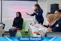 BKKBN memberangkatkan 15 remaja terbaik mewakili provinsi Jatim dalam ADUJAK Nasional ke-XIII 2023 di Semarang