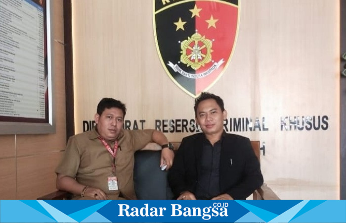 Ketua Umum LBH MBP Sidorejo Law Budi Purnomo, SH, MH saat di  ruangan Ditreskrimsus Polda Jateng (Dok foto IST)