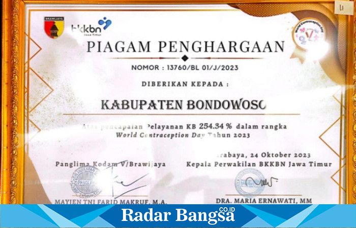 Capaian Tertinggi Pelayanan KB di Jawa Timur, Bondowoso Raih Piagam Penghargaan