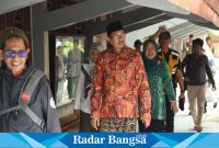 Bupati dalam giat di tanggulangin ,Sabtu (27/1) di Tanggulangin (Foto: Radarbangsa)