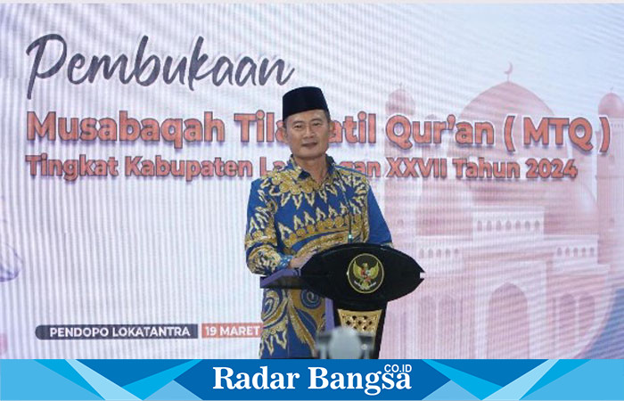 Bupati Lamongan, Yuhronur Efendi, secara resmi membuka Musabaqah Tilawatil Quran (MTQ) 