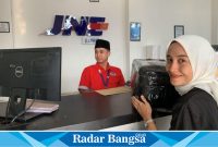 Saat proses pengiriman paket oleh pelanggan (IST)