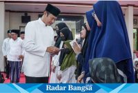 Bupati Lamongan, Yuhronur Efendi, menjalin hubungan yang erat dengan ulama dan umaro (IST)