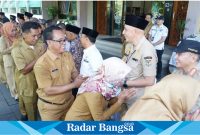 Apel dan Halal Bihalal ini dilaksanakan di Halaman Kantor Sekretariat Daerah Kabupaten Bangkalan pada Selasa (16/4/2024).  (IST)