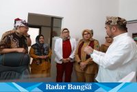 Sekjen Kemenkes, Kuta Wibawa Dasa Nugraha, dalam kunjungan kerjanya di Banyuwangi pada Senin (13/5/2024).