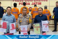 Konferensi Pers Polda Jatim terkait kasus dugaan korupsi BKK di 4 Desa, Kec. Padangan, Kab. Bojonegoro (IST)