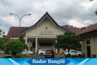 Kantor gedung DPRD Kabupaten Cianjur. (Foto: Mamat Mulyadi/Radar Bangsa)