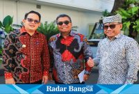 (kanan) Pj. Gubernur Jawa Timur, Adhy Karyono (IST)