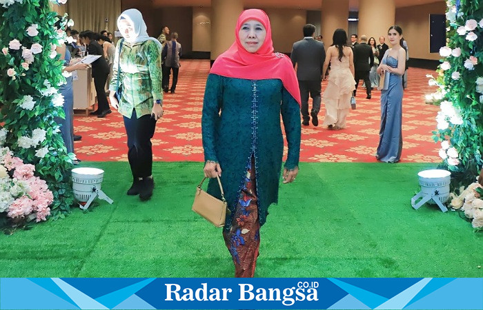 Khofifah Indar Parawansa  saat memperingati hari Kebaya (IST)