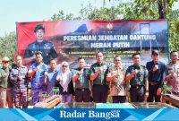 Kodam IV Diponegoro resmikan jembatan gantung merah putih di Tegal