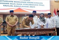 Plt Bupati Sidoarjo, Subandi, saat melakukan sidak ke rumah Indayanti (IST)