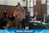 Saksi Aris Eko Prasetyo, S.H diambil sumpah sebelum didengar keterangannya (Foto : Ist)