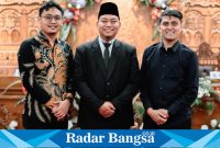 (tengah) Mochamat Alfian Ihwalul Rizqiya, S.E, Anggota DPRD Kabupaten Kediri periode 2024-2029 dari Partai NasDem (foto: Hikam)