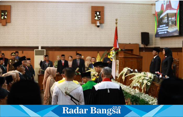 Sebanyak 50 anggota DPRD Kabupaten Banyuwangi untuk periode 2024-2029 resmi dilantik dalam Rapat Paripurna Istimewa yang berlangsung di Gedung DPRD Banyuwangi pada Rabu, (21/08)  (IST)