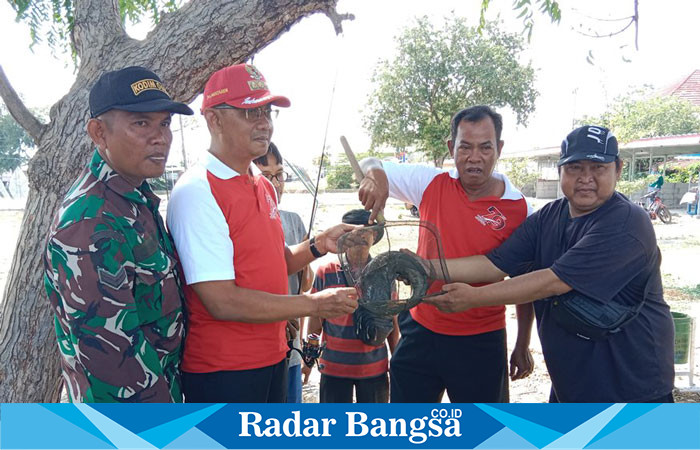 Saat peserta memancing dapat Ikan Besar (IST)