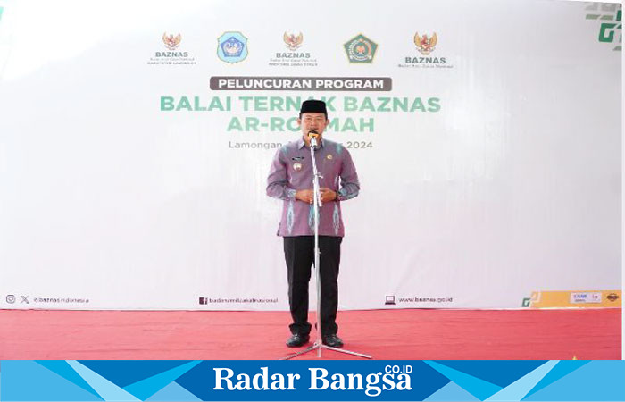 Bupati Lamongan Yuhronur Efendi, bersama Ketua BAZNAS Republik Indonesia Kol (Purn) Drs. Nur Chamdani, meresmikan Balai Ternak Domba Kelompok Ar Rohmah di Desa Girik, Kecamatan Ngimbang pada Kamis pagi (15/8).  (IST)