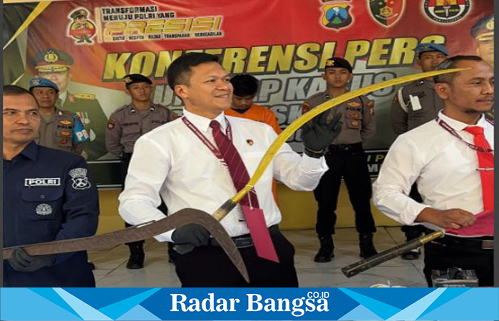 Kasat Reskrim Polresta Sidoarjo, Kompol Agus Sobarnapraja,saat konfrensi pers,  pada Senin (12/8/2024). (IST)