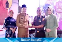 Plt Bupati Sidoarjo, Subandi, menghadiri acara pisah sambut untuk Komandan Kodim 0816 Sidoarjo pada Senin (5/8/2024) di Komando Distrik Militer 0816/Sidoarjo (IST)