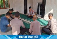 Kanit Reskrim Polsek Tikung, IPTU Sono, SH saat memimpin acara Bihrontal di Mapolsek Tikung pada hari Kamis, 1 Agustus 2024 (IST)
