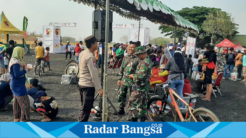 Anggota Polsek Tikung saat di Lokasi (IST)