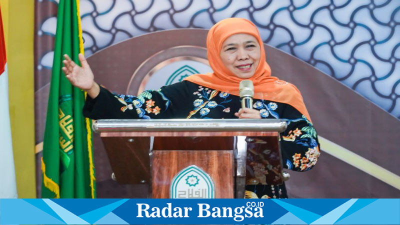 Gubernur Jawa Timur periode 2019-2024, Khofifah Indar Parawansa, saat sambutanya kepada  mahasiswa baru Universitas Al Falah As Sunniyyah Kencong Jember  (IST)