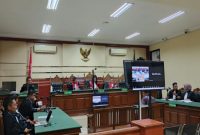 Suasan persidangan di Pengadilan Tipikor Surabaya, Rabu (18/9).