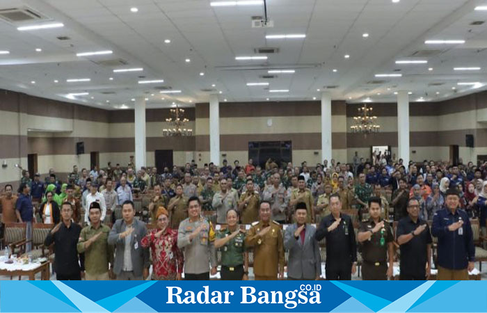 Pemkab Probolinggo, mengadakan rakor  persipan Pilkada  serentak tahun 2024 Rapat ini berlangsung pada Selasa (3/9/2024) di Auditorium Madakaripura, Kantor Bupati Probolinggo. (IST)