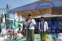 Istighotsah dan Deklarasi pasangan calon bupati dan wakil bupati Sidoarjo, Achmad Amir Aslichin-Edy Widodo (SAE), di area parkir timur Gelora Delta Sidoarjo pada Sabtu, 21 September 2024.