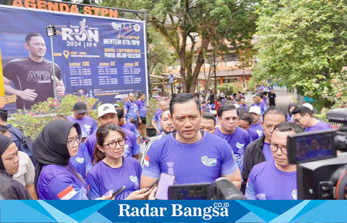 Menteri ATR/BPN, Agus Harimurti Yudhoyono  saat kegiatan Fun Run KAPTI-Agraria, di Sekolah Tinggi Pertanahan Nasional (STPN) Yogyakarta, Kabupaten Sleman.