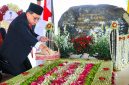 Adhy Karyono saat ziarah ke makam bung Karno (IST)