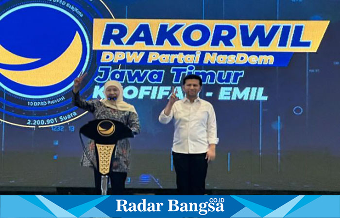 Paslon Gubernur Jawa Timur  Nomor Urut 2, Khofifah Indar Parawansa dan Emil Dardak