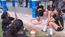  Atlet Sepak bola Putri  Malang seusai makan bakso (IST)