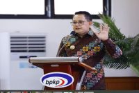 Pj Gubernur Jawa Timur Adhy Karyono hadir sebagai pembicara utama dalam Workshop Penguatan Pengelolaan BUMD dan BLUD Layanan Kesehatan di Kantor BPKP Jawa Timur, Sidoarjo, pada Senin (28/10) (IST)