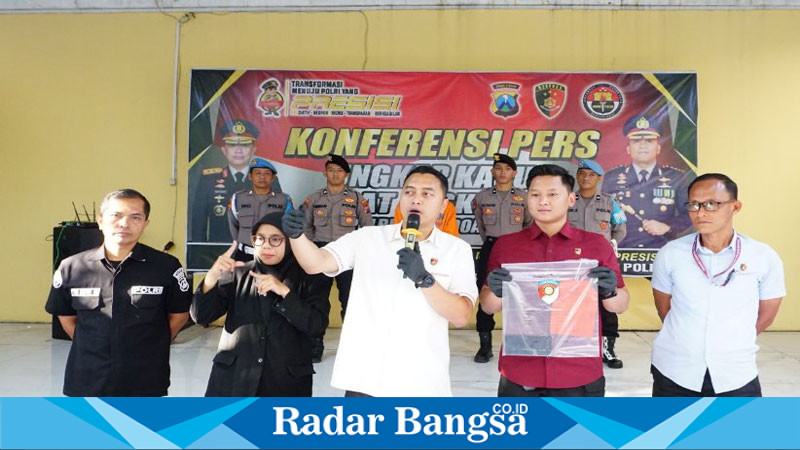 Kasat Reskrim Polresta Sidoarjo, AKP Fahmi Amarullah, gelar konferensi pers yang diadakan di Mako Polresta Sidoarjo pada Rabu (30/10/2024).  (IST)