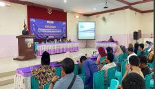 Polsek Tikung, Polres Lamongan, sosialisasi peraturan perundang-undangan mengenai kepemiluan yang diselenggarakan oleh Panwascam Kecamatan Tikung, Kabupaten Lamongan, di gedung korpri pada hari Minggu, (27/10). (IST)