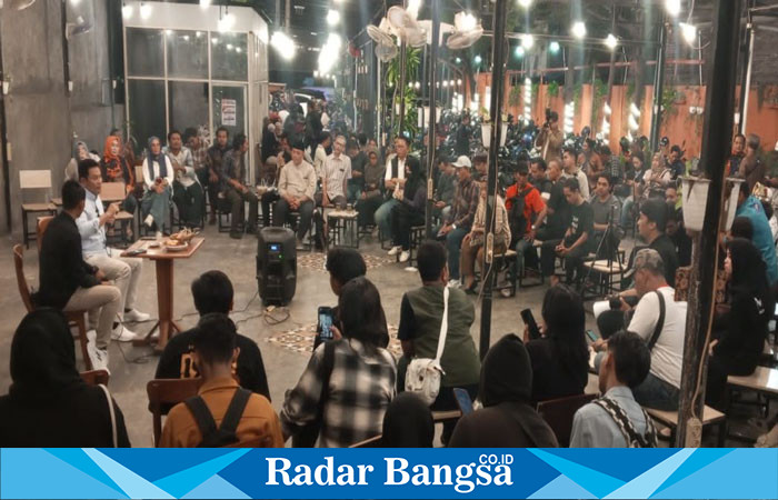 - Calon Bupati Sidoarjo, Subandi, terus bergerak menebar kebaikan dengan membuka peran pemuda seluas-luasnya