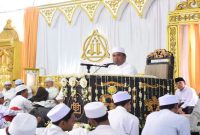 
Pjs. Bupati Sidoarjo, Muhammad Isa Ansori, turut hadir di tengah-tengah ribuan jamaah (IST)