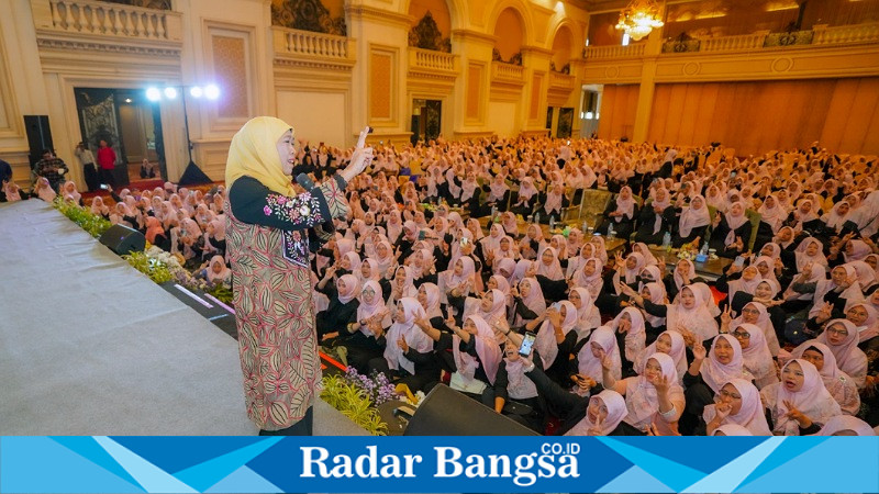 Calon Gubernur Jawa Timur nomor urut 2 Khofifah Indat Parawansa (hms)